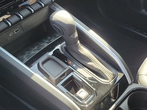 New 2026 Chevrolet Colorado W/T image 12