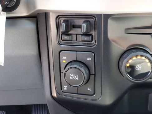 New 2026 Ford F250 XL w/ STX Appearance Package AWD/4WD image 25