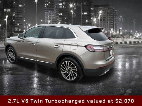 Used 2019 Lincoln Nautilus Reserve w/ Cargo Utility Package AWD/4WD image 4