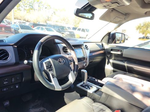 Used 2019 Toyota Tundra Limited image 29