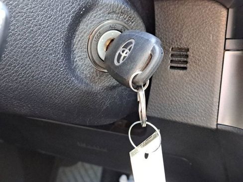 Used 2022 Toyota Tacoma SR5 image 35