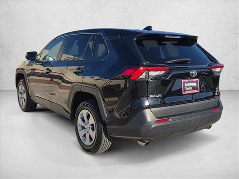 Used 2024 Toyota RAV4 LE image 8