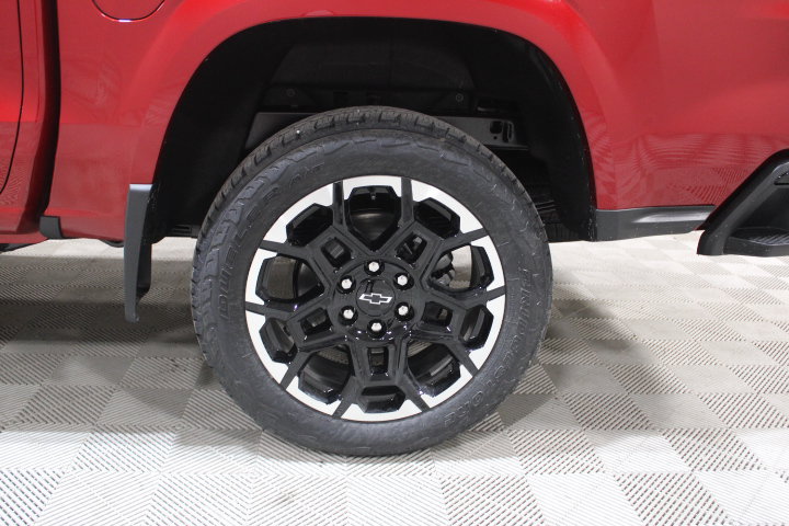 New 2026 Chevrolet Colorado Z71 w/ Technology Package AWD/4WD image 43