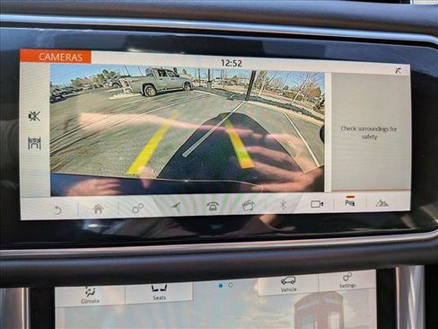 Used 2020 Land Rover Range Rover Sport HSE Dynamic image 14