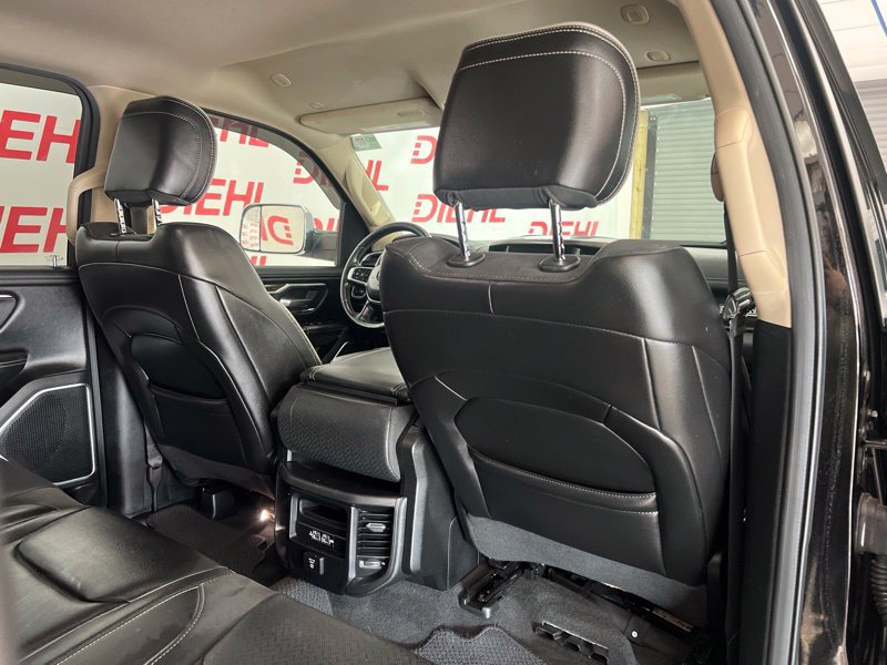 Used 2019 RAM 1500 Laramie w/ Trailer Tow Group AWD/4WD image 9