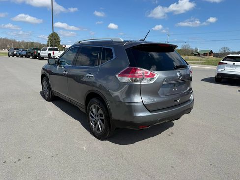 Used 2016 Nissan Rogue SL w/ SL Premium Package image 3