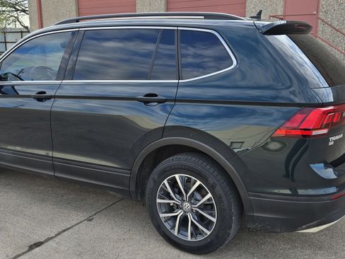 Used 2019 Volkswagen Tiguan SE image 5