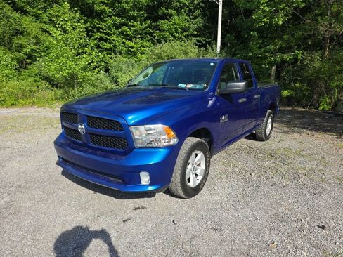 Used 2019 RAM 1500 Express AWD/4WD image 8