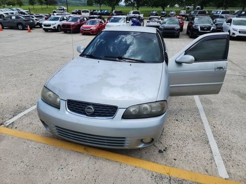 Used 2003 Nissan Sentra GXE FWD image 3