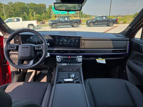 New 2025 Hyundai Santa Fe Calligraphy image 11