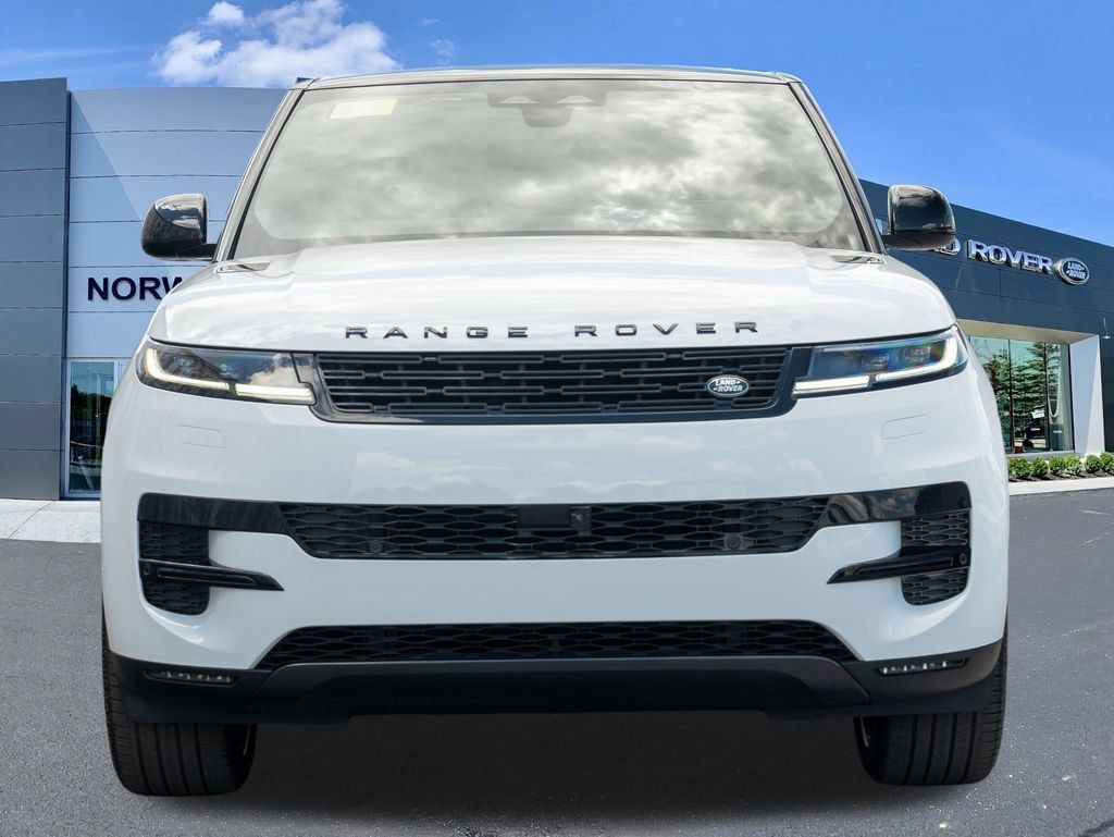 New 2026 Land Rover Range Rover Sport SE AWD/4WD image 2