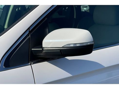 Used 2016 Ford Edge SEL w/ Equipment Group 201A image 19