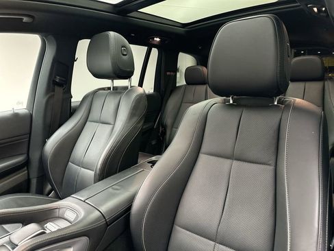 Used 2023 Mercedes-Benz GLS 450 4MATIC image 11