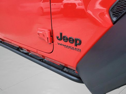 Certified 2022 Jeep Wrangler Unlimited Sport image 32