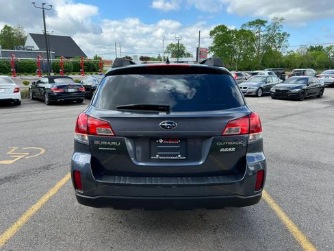 Used 2014 Subaru Outback 2.5i Premium w/ Moonroof Package AWD/4WD image 6
