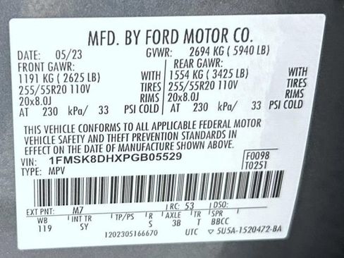 Used 2023 Ford Explorer XLT w/ Equipment Group 202A AWD/4WD image 28