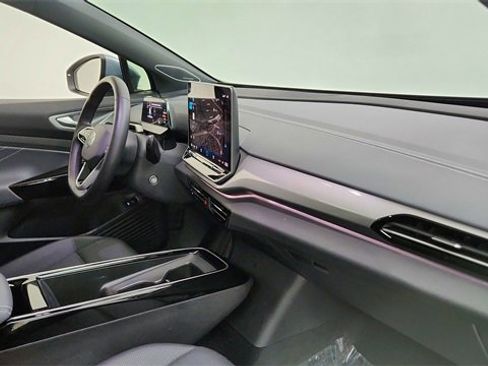 Used 2025 Volkswagen ID.4 Pro S Plus image 19