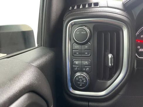 Used 2020 Chevrolet Silverado 2500 LTZ w/ LTZ Convenience Package AWD/4WD image 31