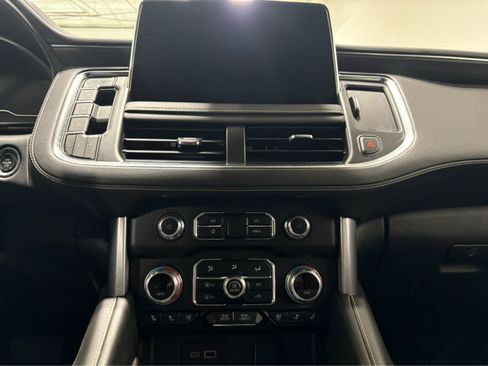 Used 2024 GMC Yukon XL SLT w/ Max Trailering Package AWD/4WD image 22