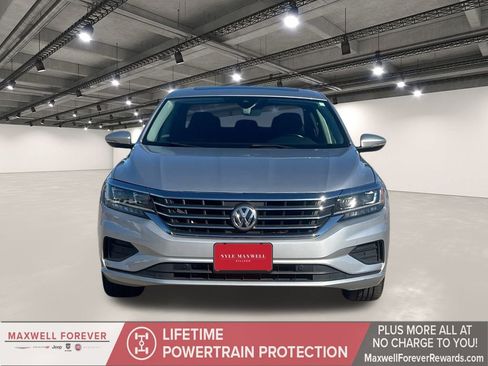 Used 2020 Volkswagen Passat 2.0T SEL image 18