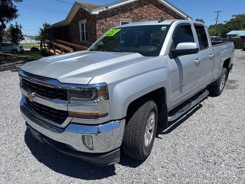 Used 2017 Chevrolet Silverado 1500 LT w/ All Star Edition RWD image 10