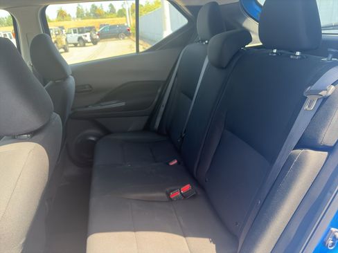 Used 2023 Nissan Kicks S FWD image 15