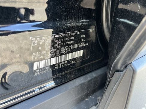 Used 2025 Toyota RAV4 XLE Premium AWD/4WD image 34