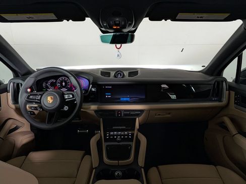 New 2026 Porsche Cayenne S AWD/4WD image 19