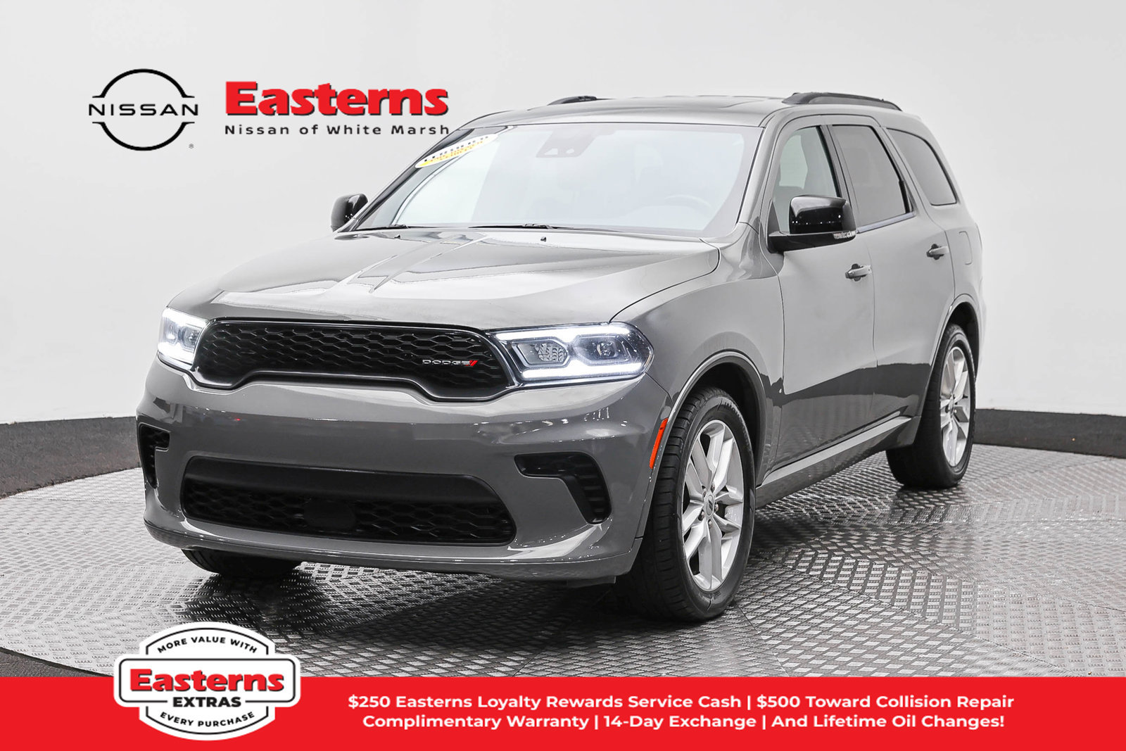 Used 2024 Dodge Durango GT RWD image 1