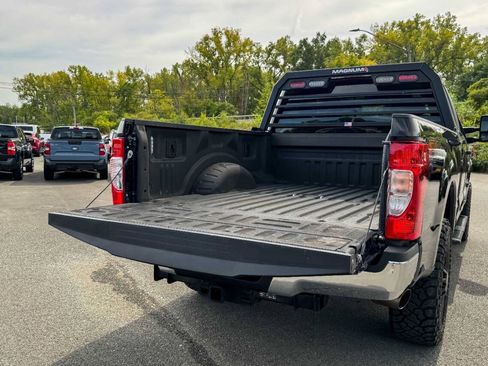 Used 2022 Ford F250 XL w/ STX Appearance Package AWD/4WD image 19