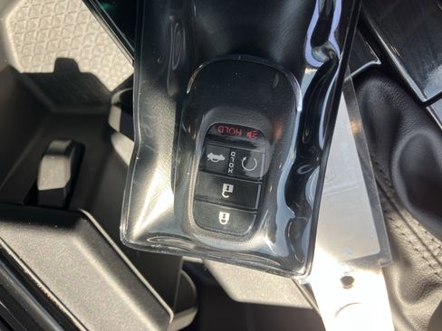 Used 2025 Honda Accord Touring image 40