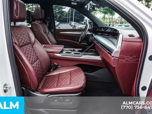 Used 2025 Cadillac Escalade Sport w/ Touring Package AWD/4WD image 26