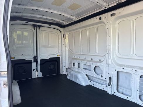 Used 2021 Ford Transit 250 Medium Roof w/ Load Area Protection Package image 22