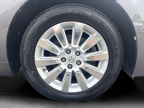 Used 2015 Toyota Sienna XLE Premium AWD/4WD image 34