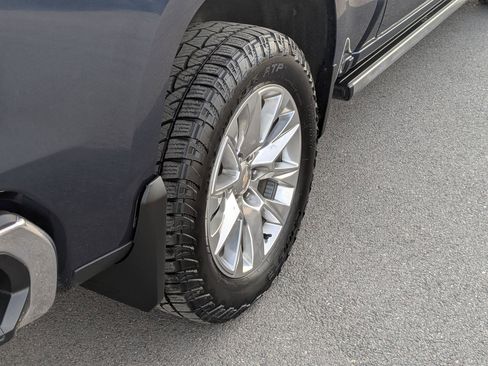 Certified 2021 Chevrolet Silverado 1500 LTZ w/ Technology Package image 13