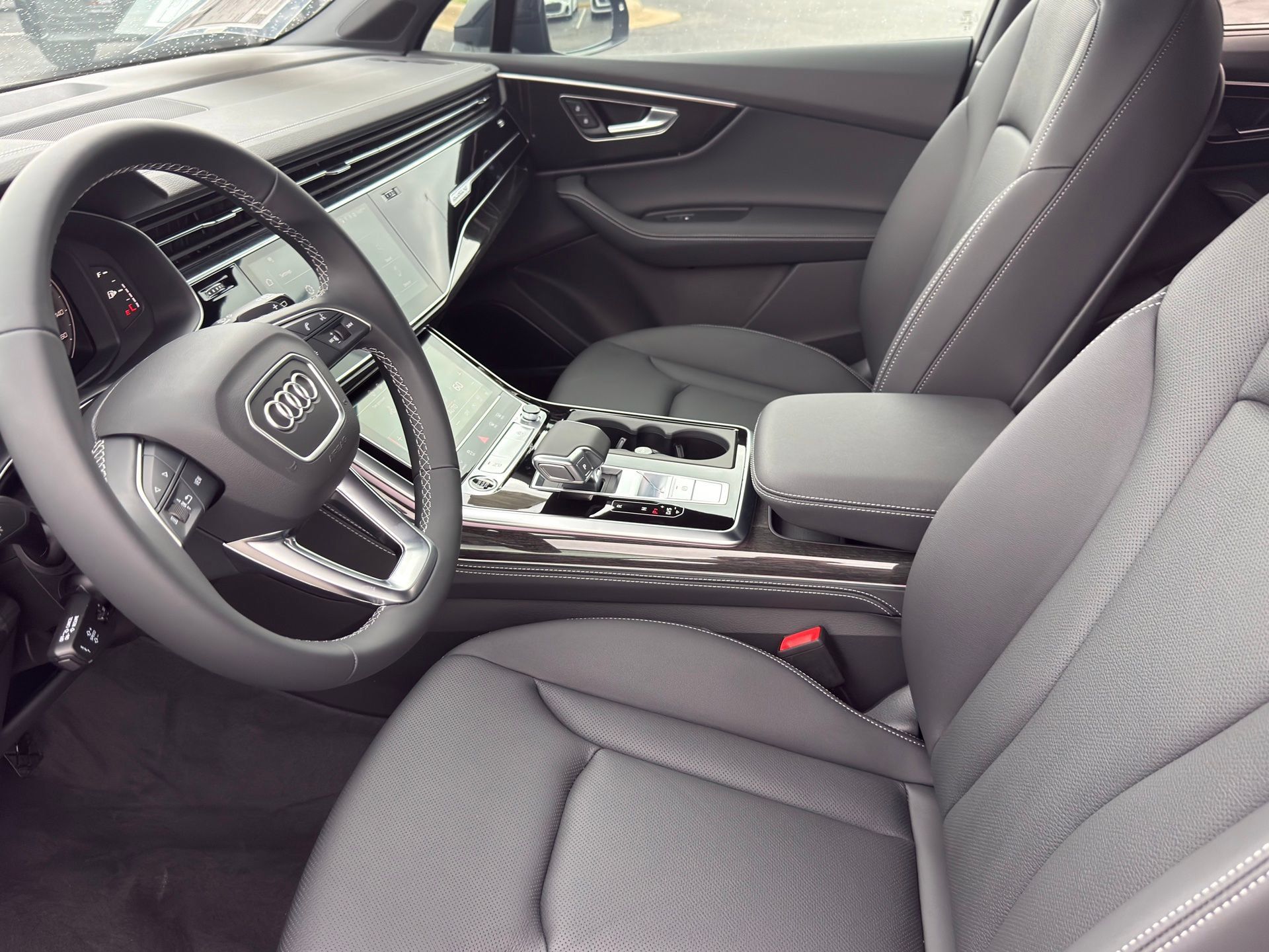 New 2026 Audi Q7 3.0T Premium Plus AWD/4WD image 12
