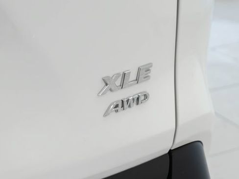 Used 2023 Toyota RAV4 XLE AWD/4WD image 26