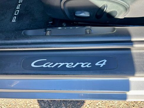 Used 2001 Porsche 911 Carrera 4 image 24