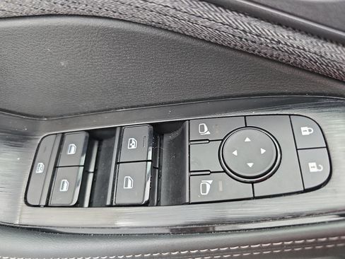 Certified 2023 Nissan Rogue SV FWD image 26