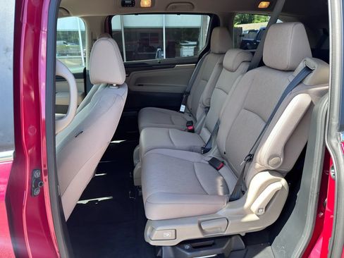 Used 2024 Honda Odyssey EX image 38