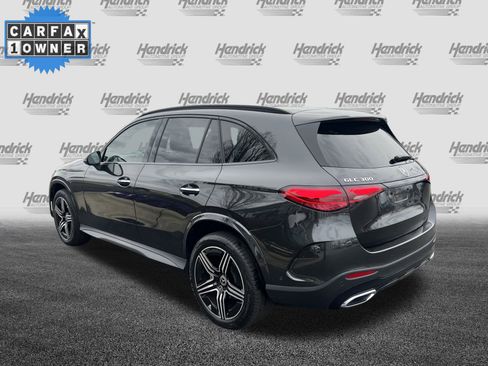 Used 2025 Mercedes-Benz GLC 300 image 8