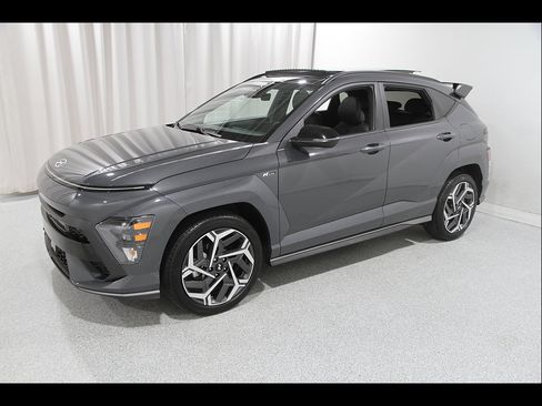 Used 2024 Hyundai Kona N Line FWD image 3
