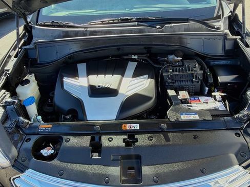 Used 2016 Hyundai Santa Fe SE w/ Option Group 02 FWD image 28