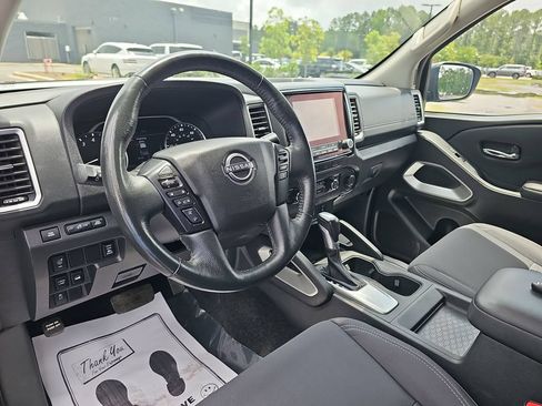 Used 2023 Nissan Frontier SV w/ SV Convenience Package AWD/4WD image 20