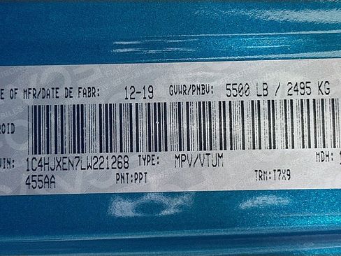 Used 2020 Jeep Wrangler Unlimited Sahara w/ Uconnect 4C Nav & Sound Group image 31