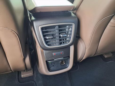 Used 2017 Lincoln MKX Reserve w/ Driver Assistance Package image 15