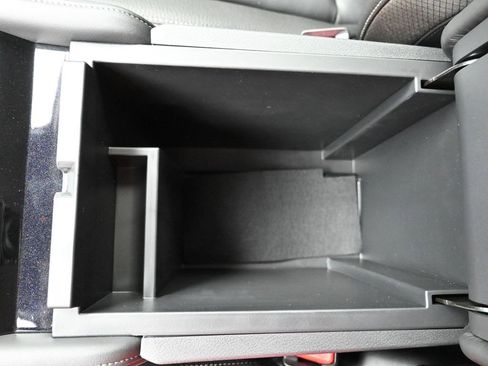 New 2025 Nissan Pathfinder SL image 18