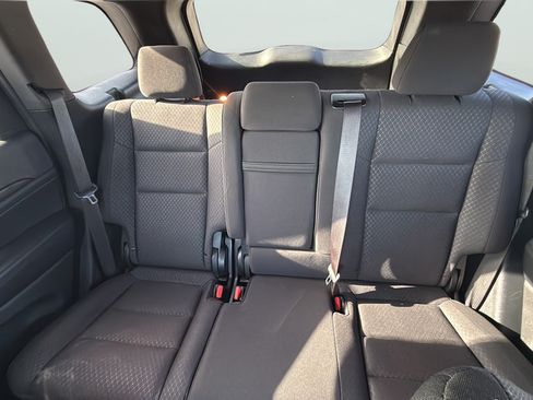 Used 2019 Jeep Grand Cherokee Laredo AWD/4WD image 24