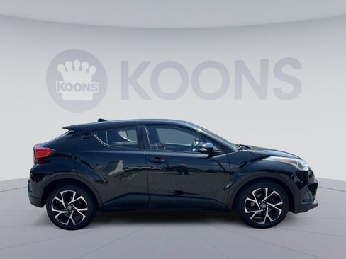 Used 2018 Toyota C-HR XLE FWD image 8