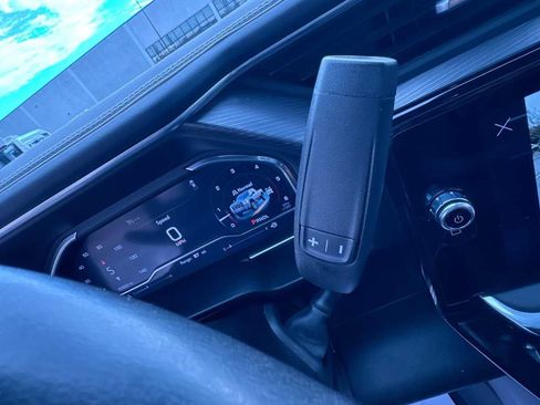 Used 2024 GMC Sierra 3500 Denali Ultimate image 29